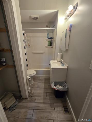 56 Bradley Avenue Hamden CT 06514