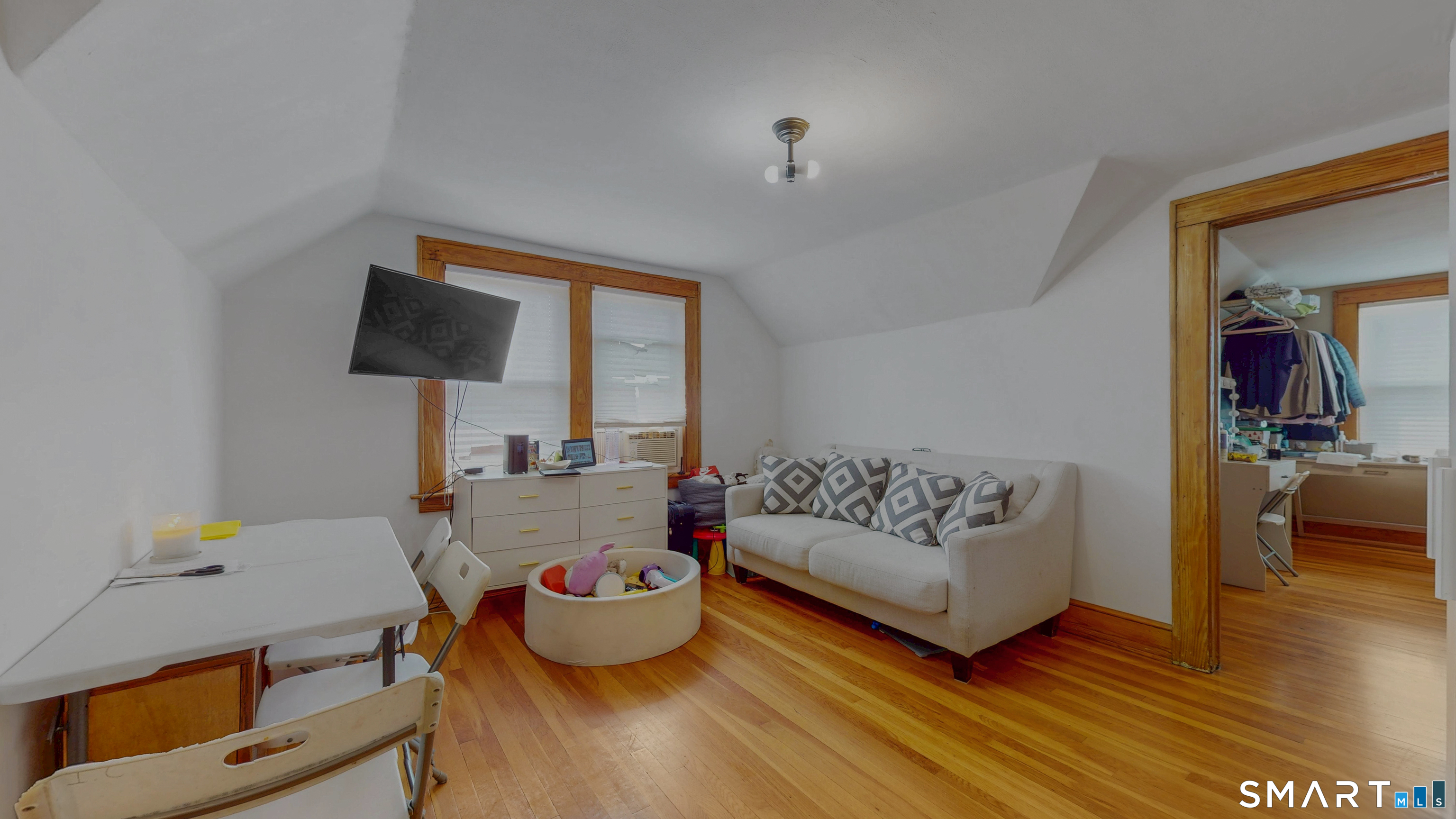 54 Pleasant Street Bristol CT 06010