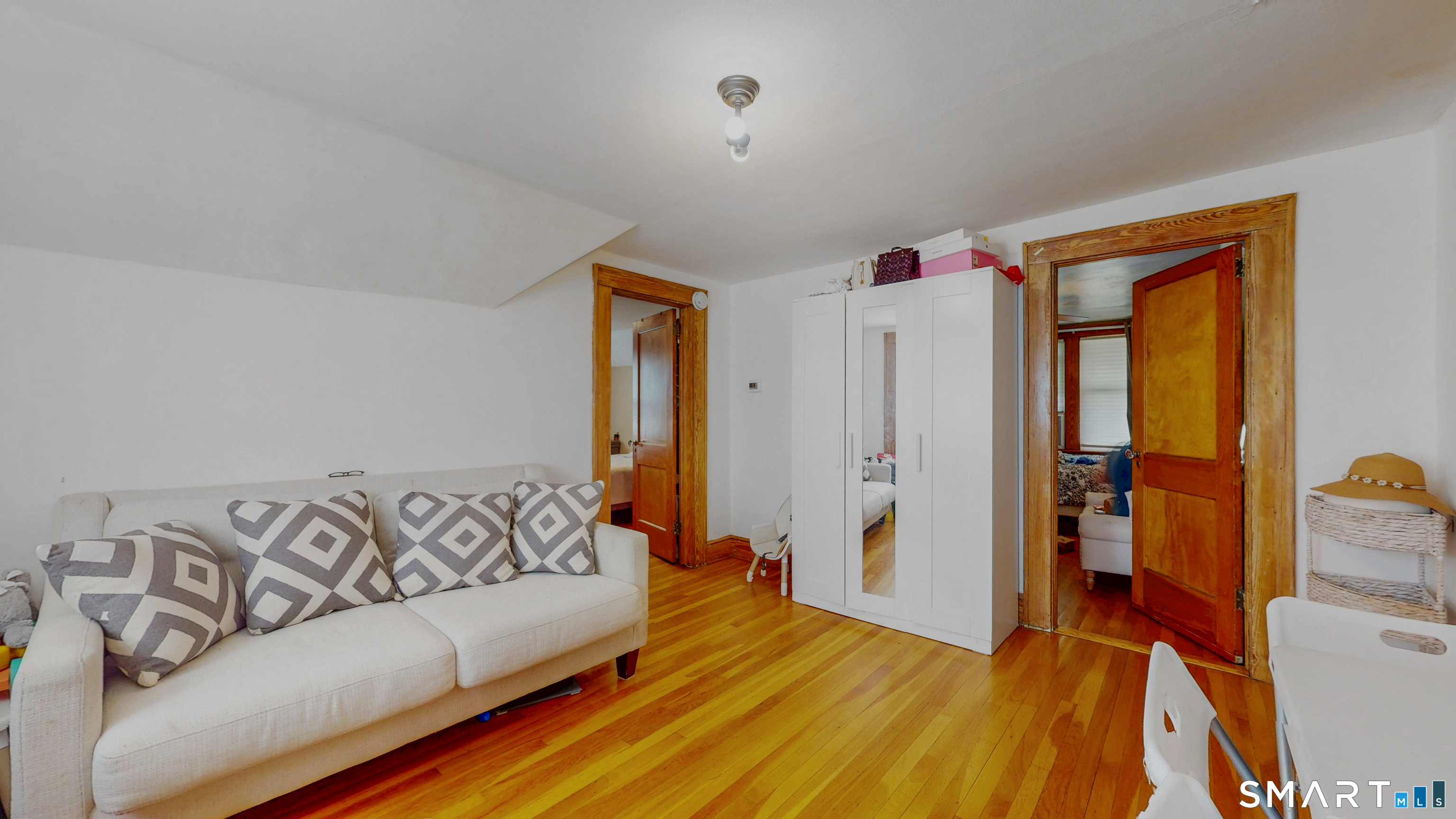 54 Pleasant Street Bristol CT 06010