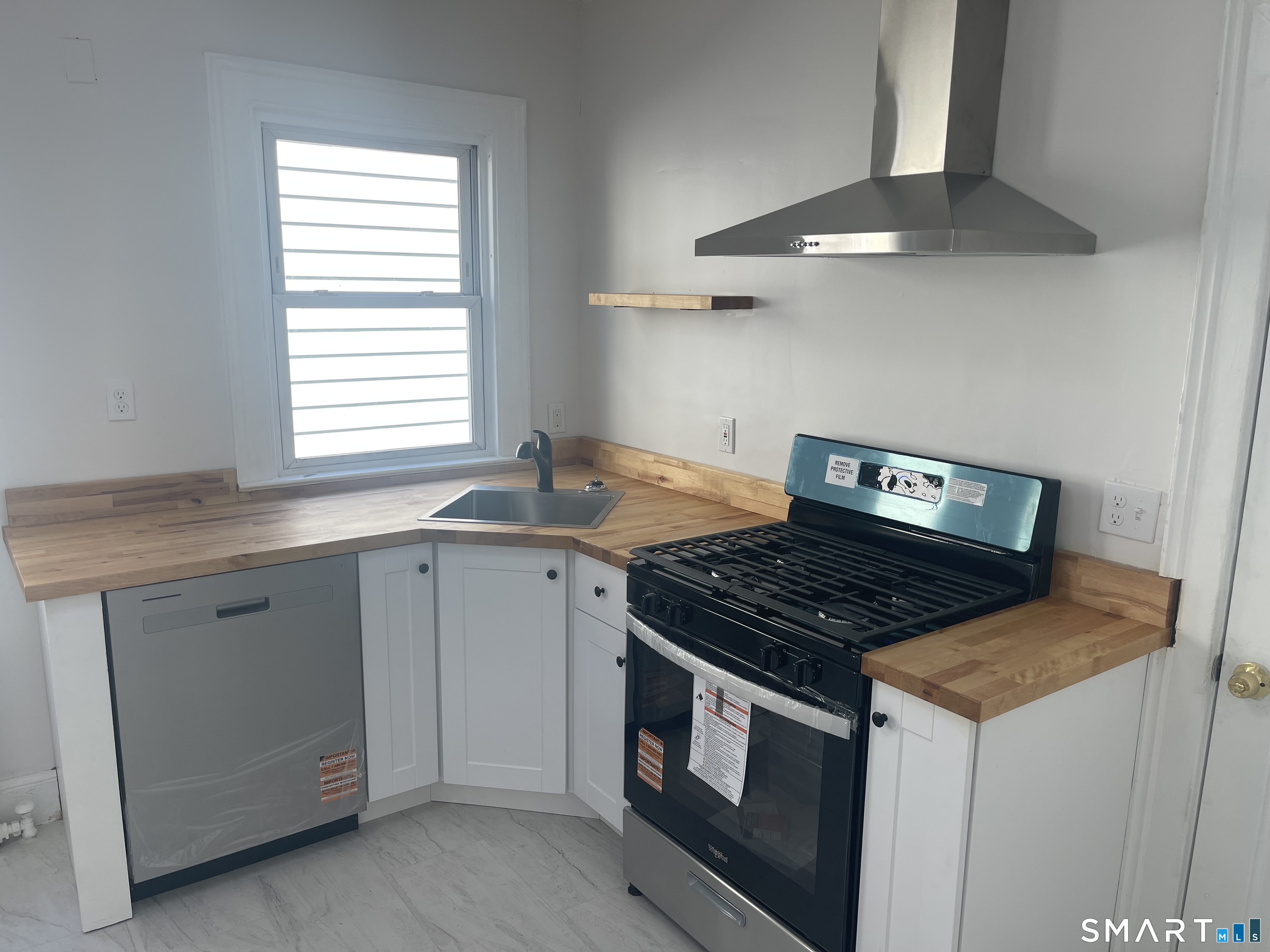 21 Gorham Avenue Hamden CT 06514