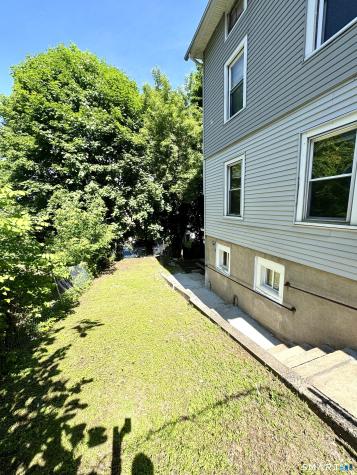 86 Maple Street Meriden CT 06451
