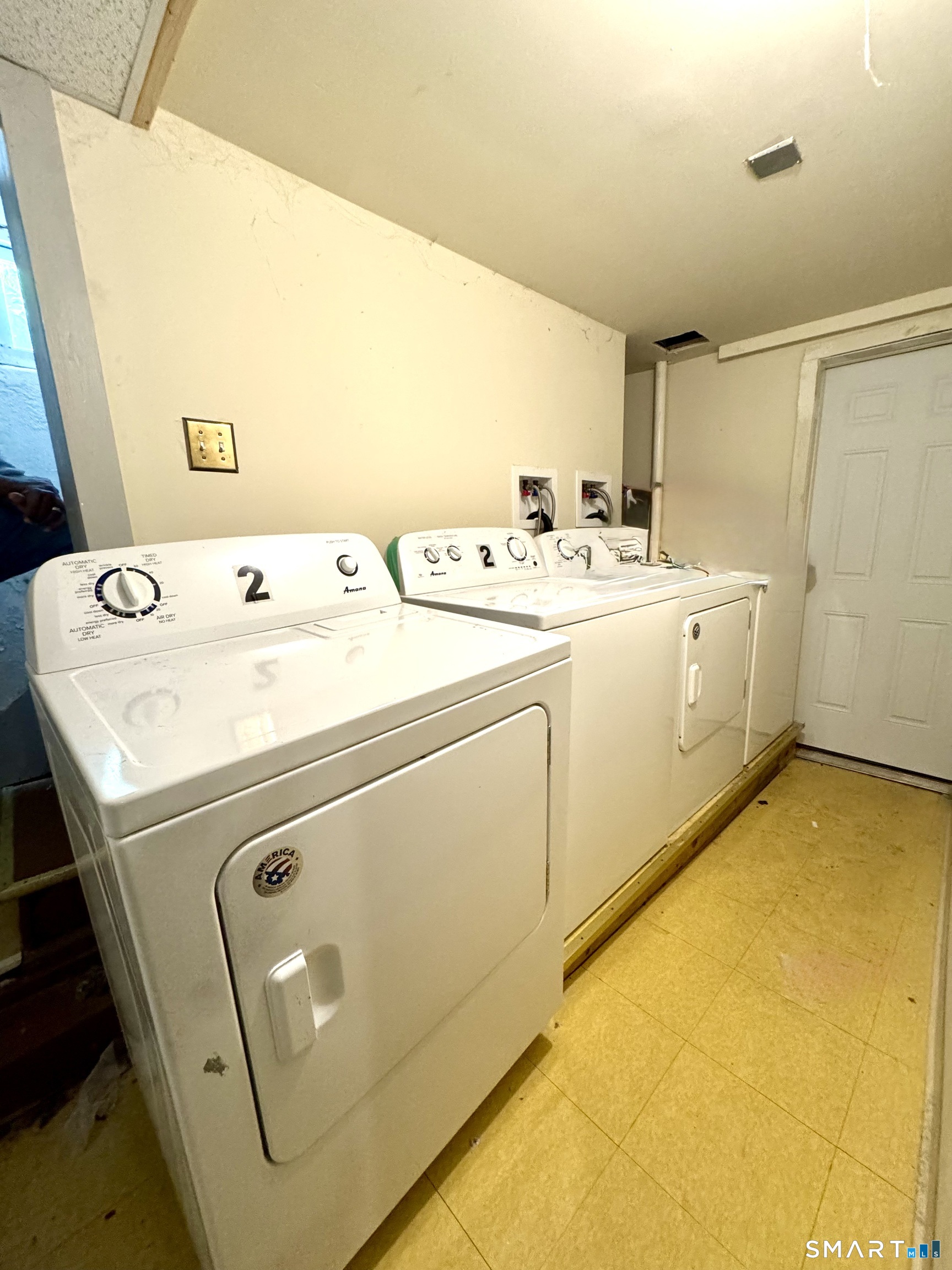 86 Maple Street Meriden CT 06451