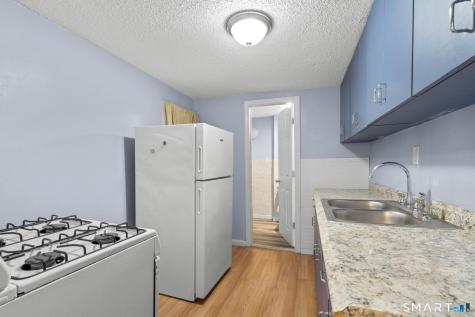87 Amity Street Hartford CT 06106
