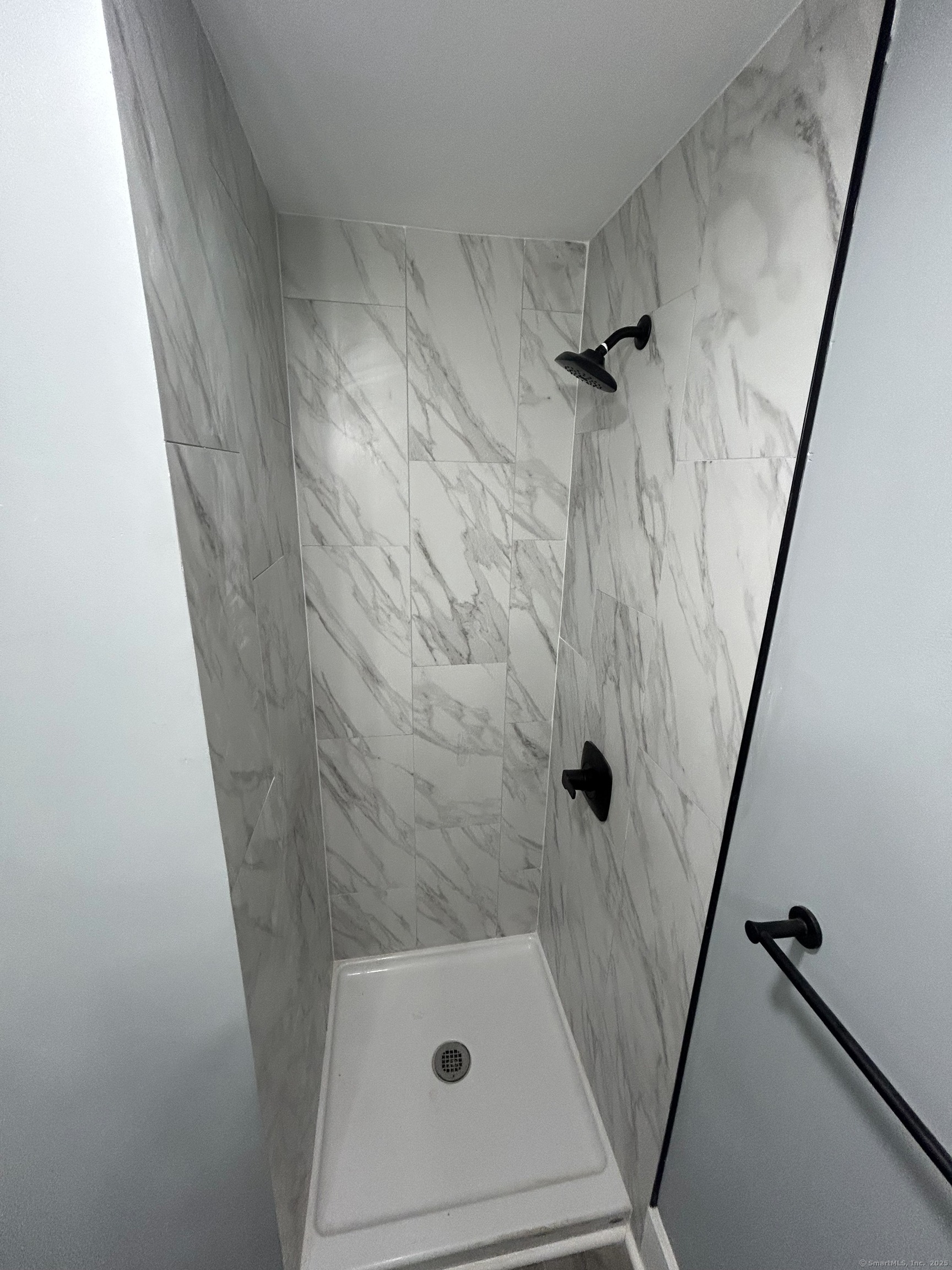 51 Division Street Norwich CT 06360