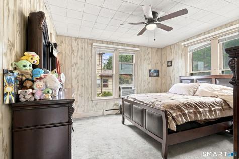 81 Wood Street Waterbury CT 06704