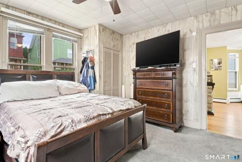 81 Wood Street Waterbury CT 06704