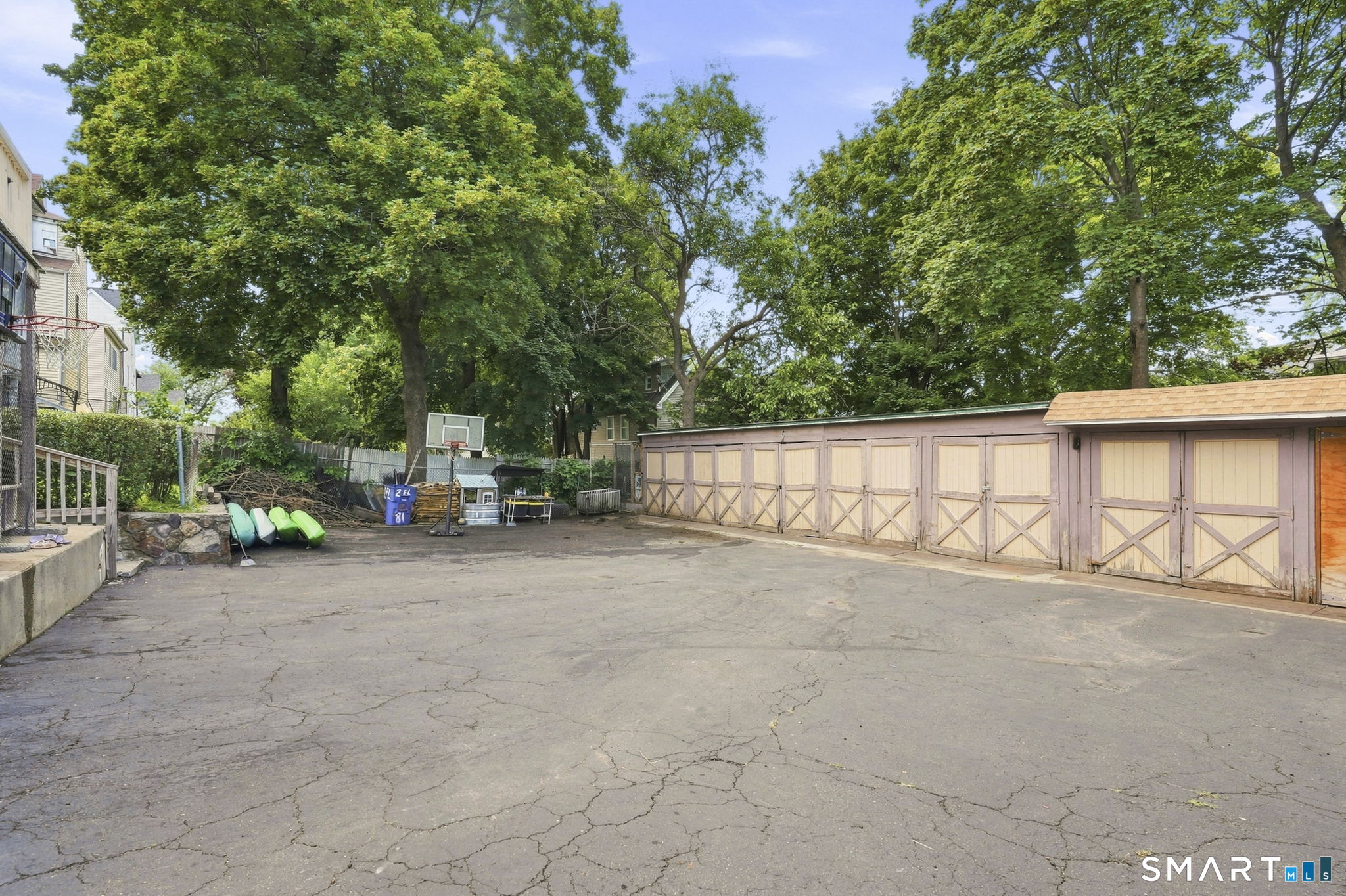 81 Wood Street Waterbury CT 06704