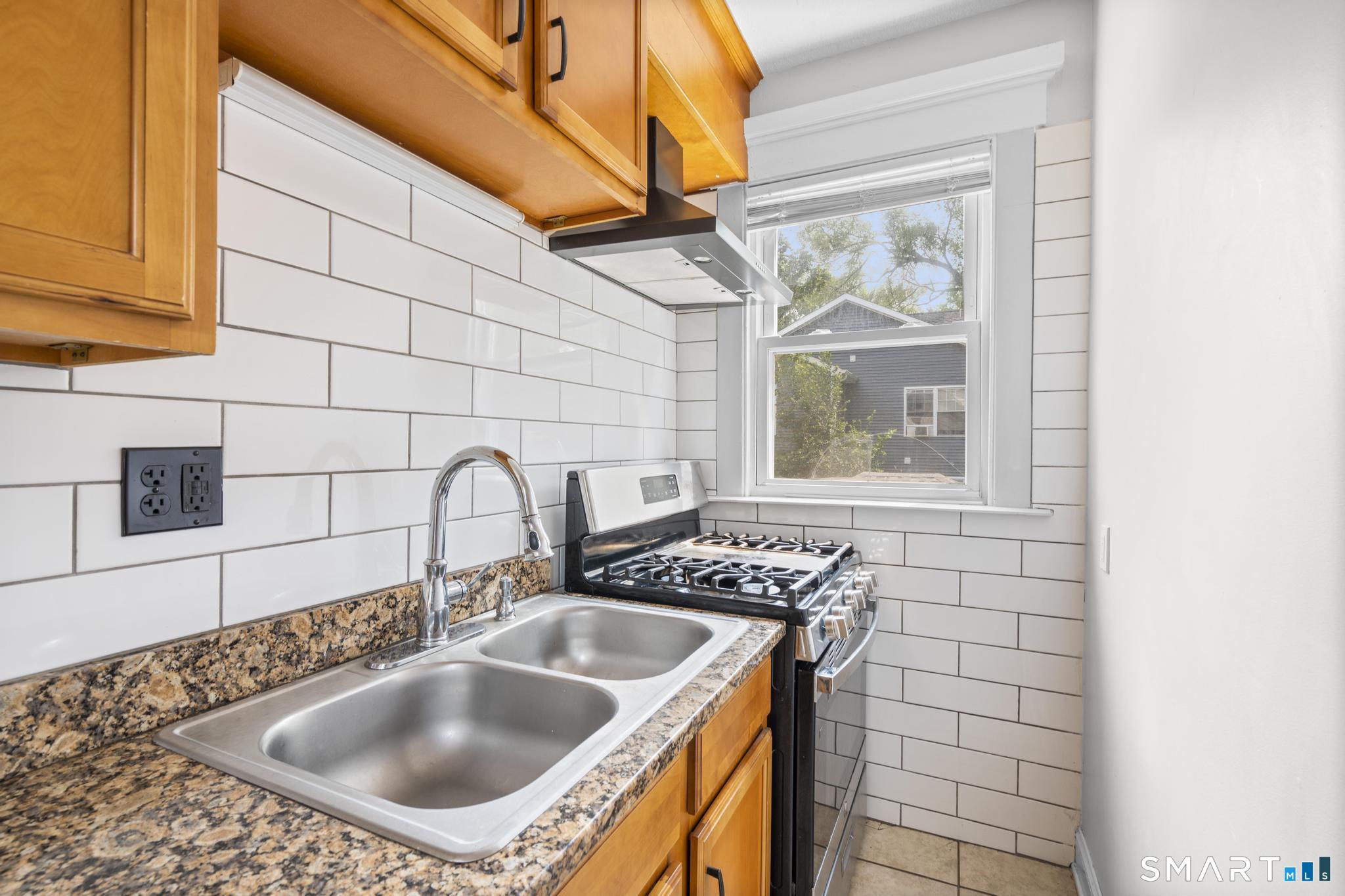 93 Porter Street New Haven CT 06519