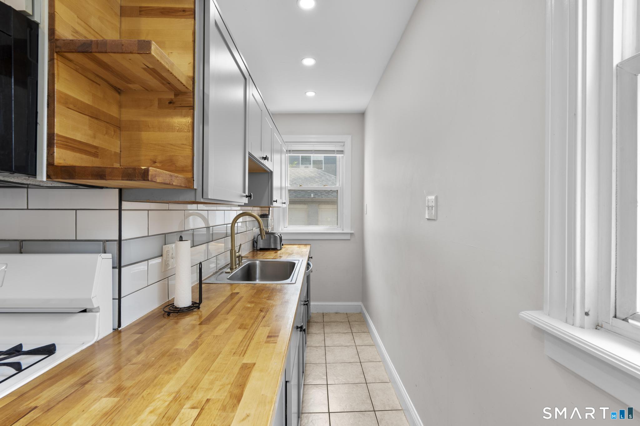 93 Porter Street New Haven CT 06519