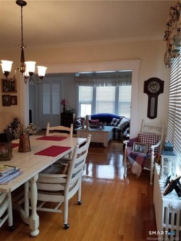 26 4TH Street Hamden CT 06514