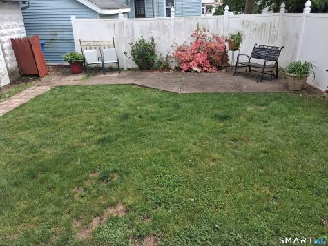 26 4TH Street Hamden CT 06514