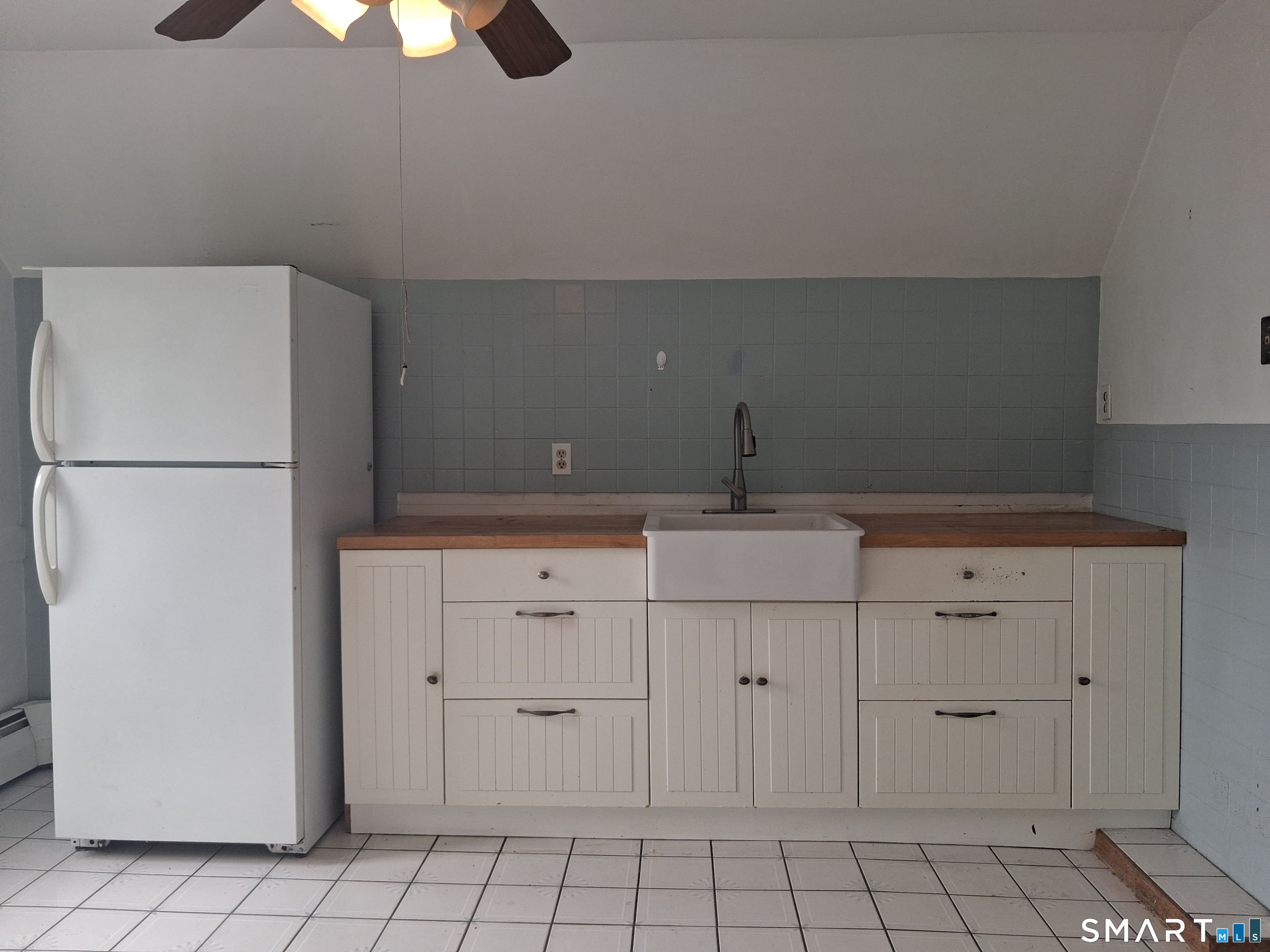 26 4TH Street Hamden CT 06514