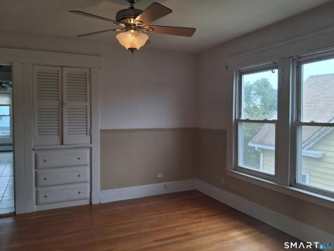 26 4TH Street Hamden CT 06514
