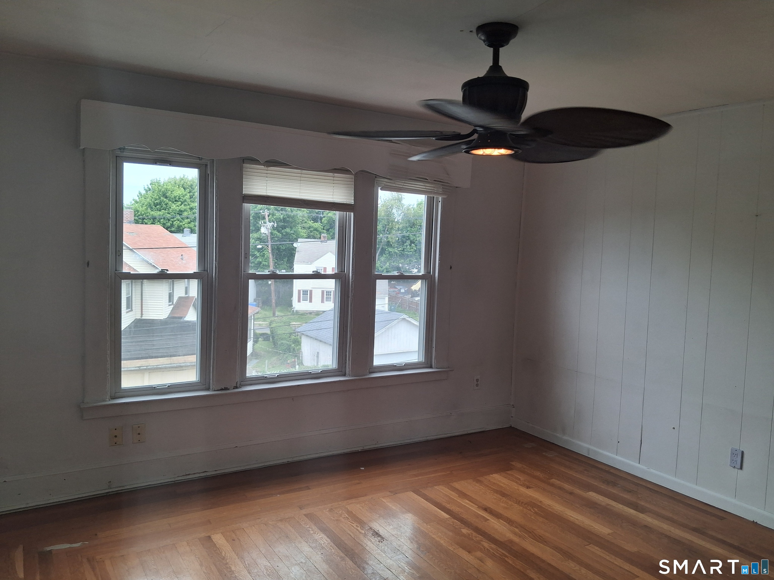26 4TH Street Hamden CT 06514