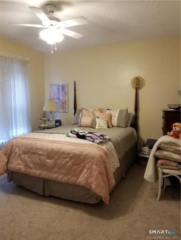 26 4TH Street Hamden CT 06514