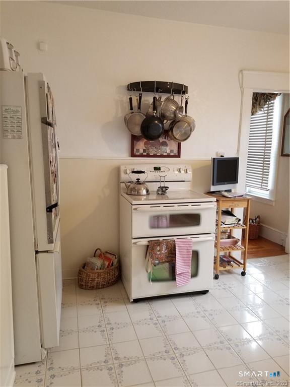 26 4TH Street Hamden CT 06514