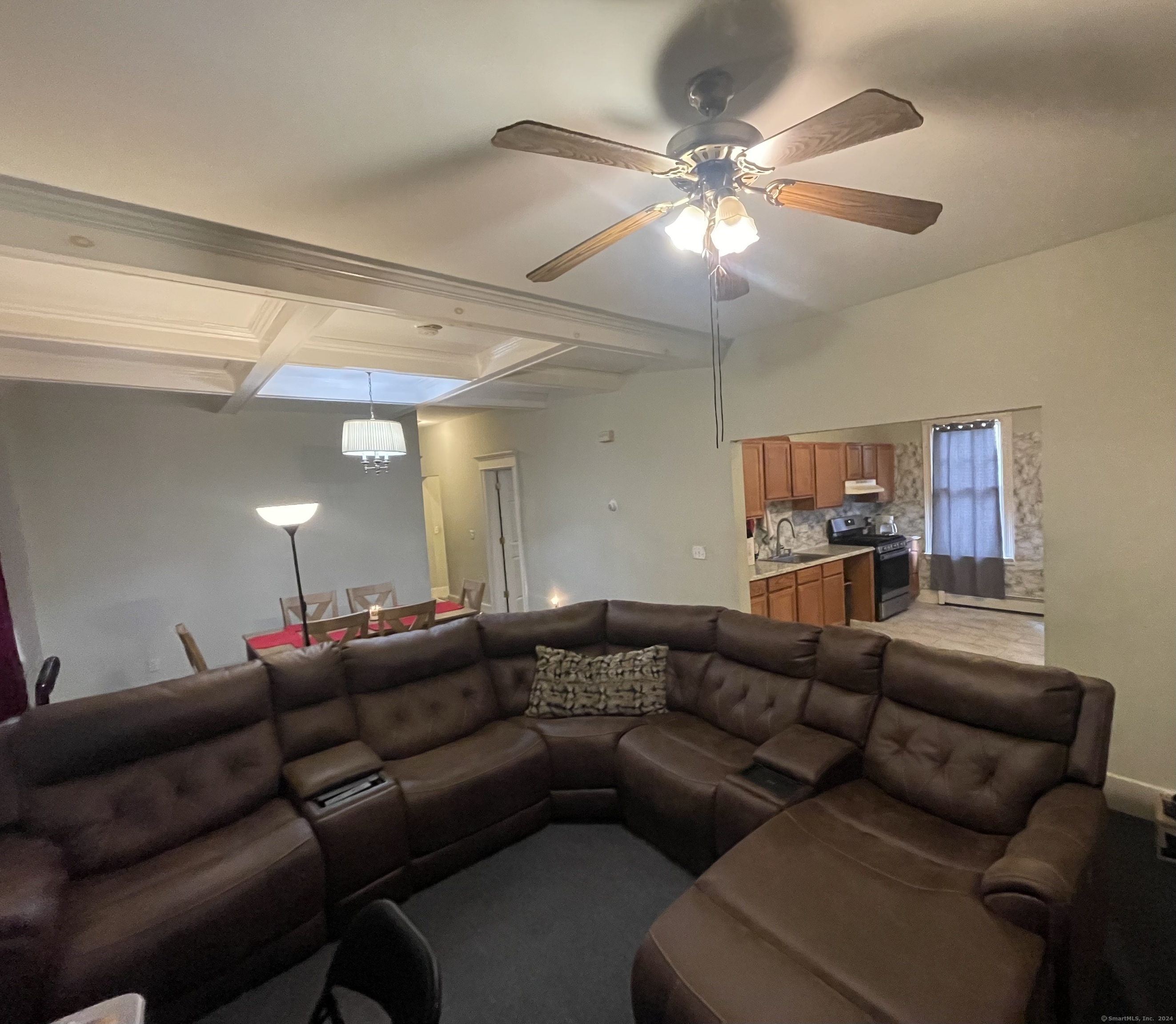 572 Elm Street New Haven CT 06511