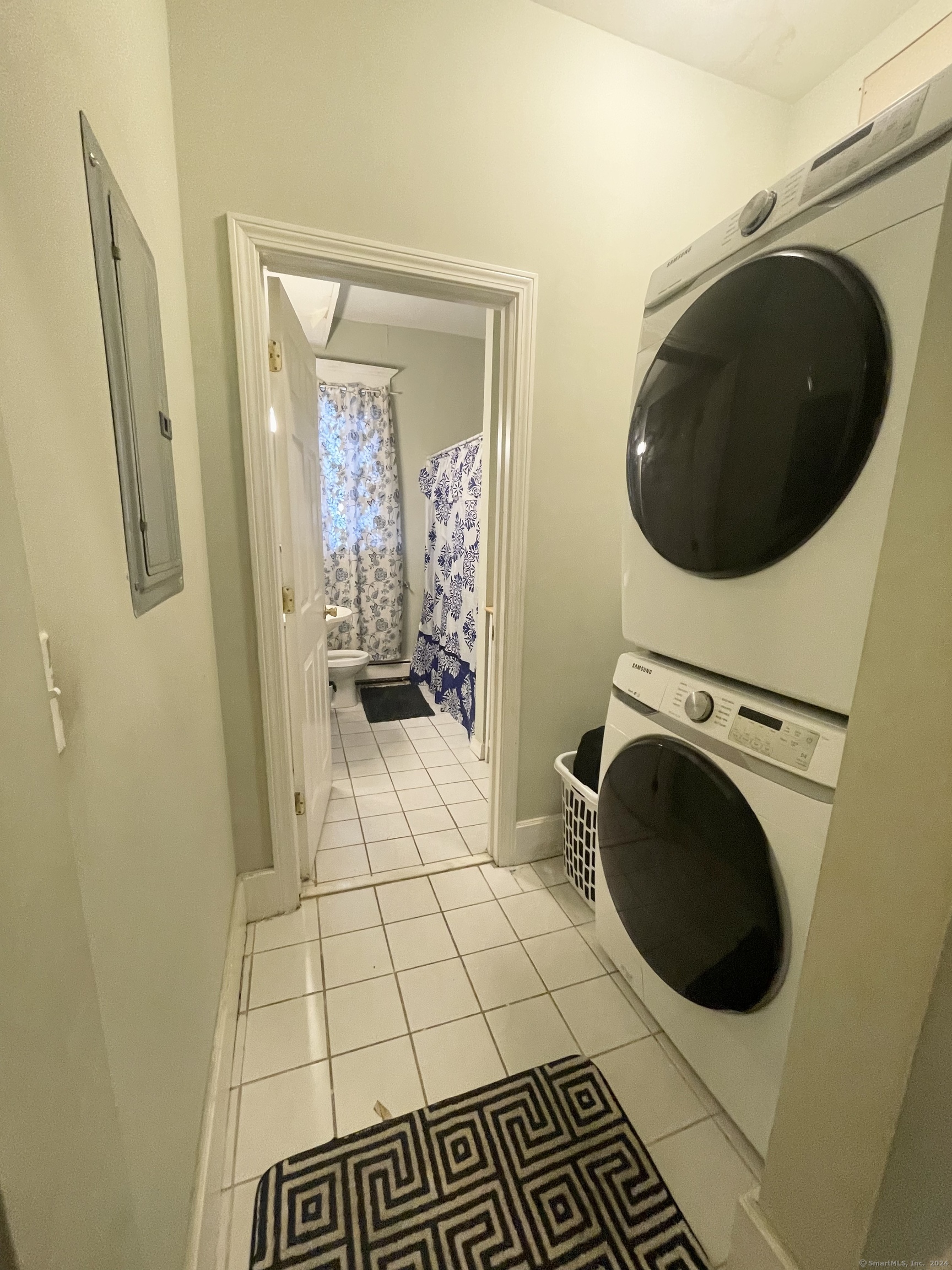 572 Elm Street New Haven CT 06511