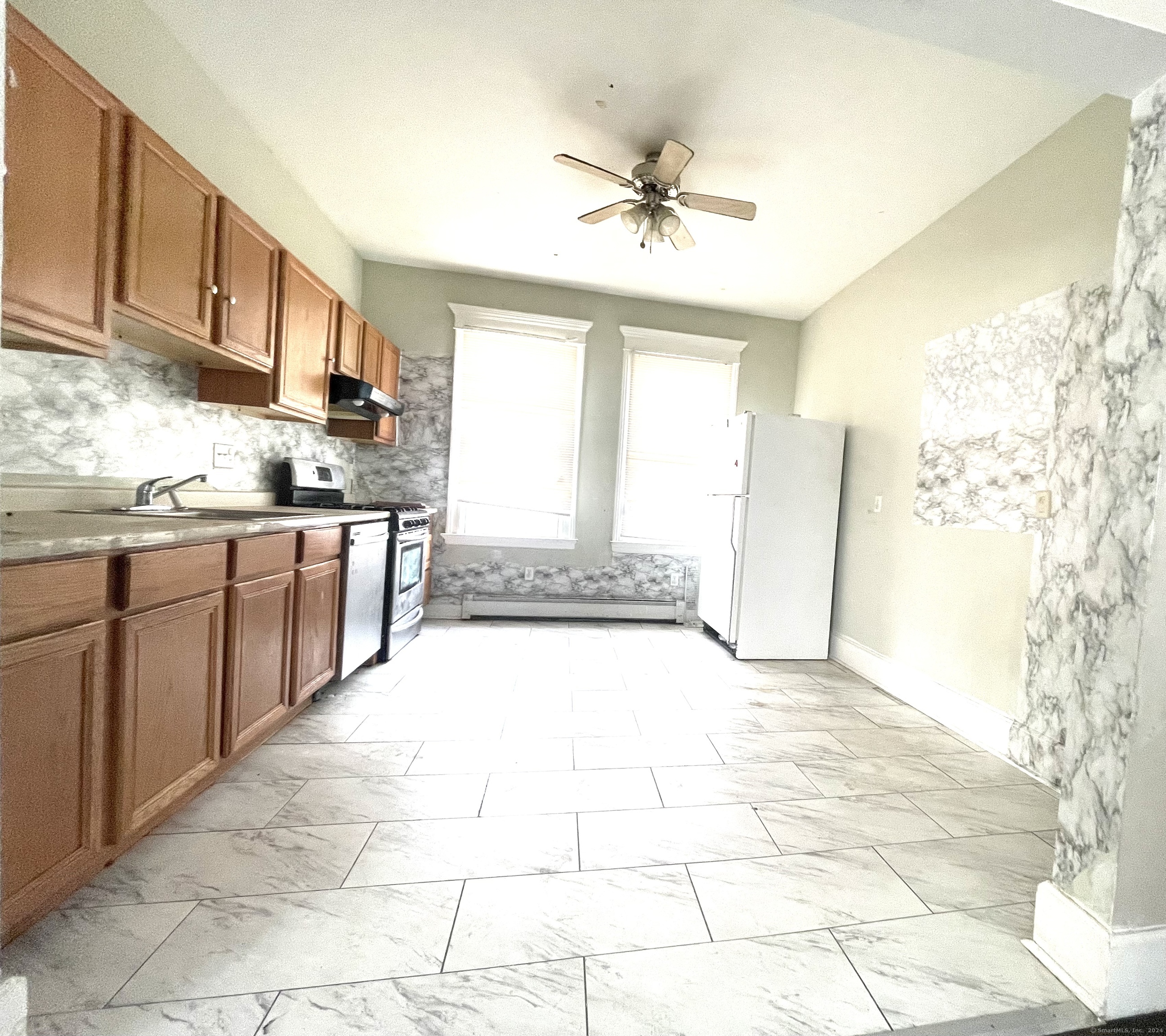 572 Elm Street New Haven CT 06511