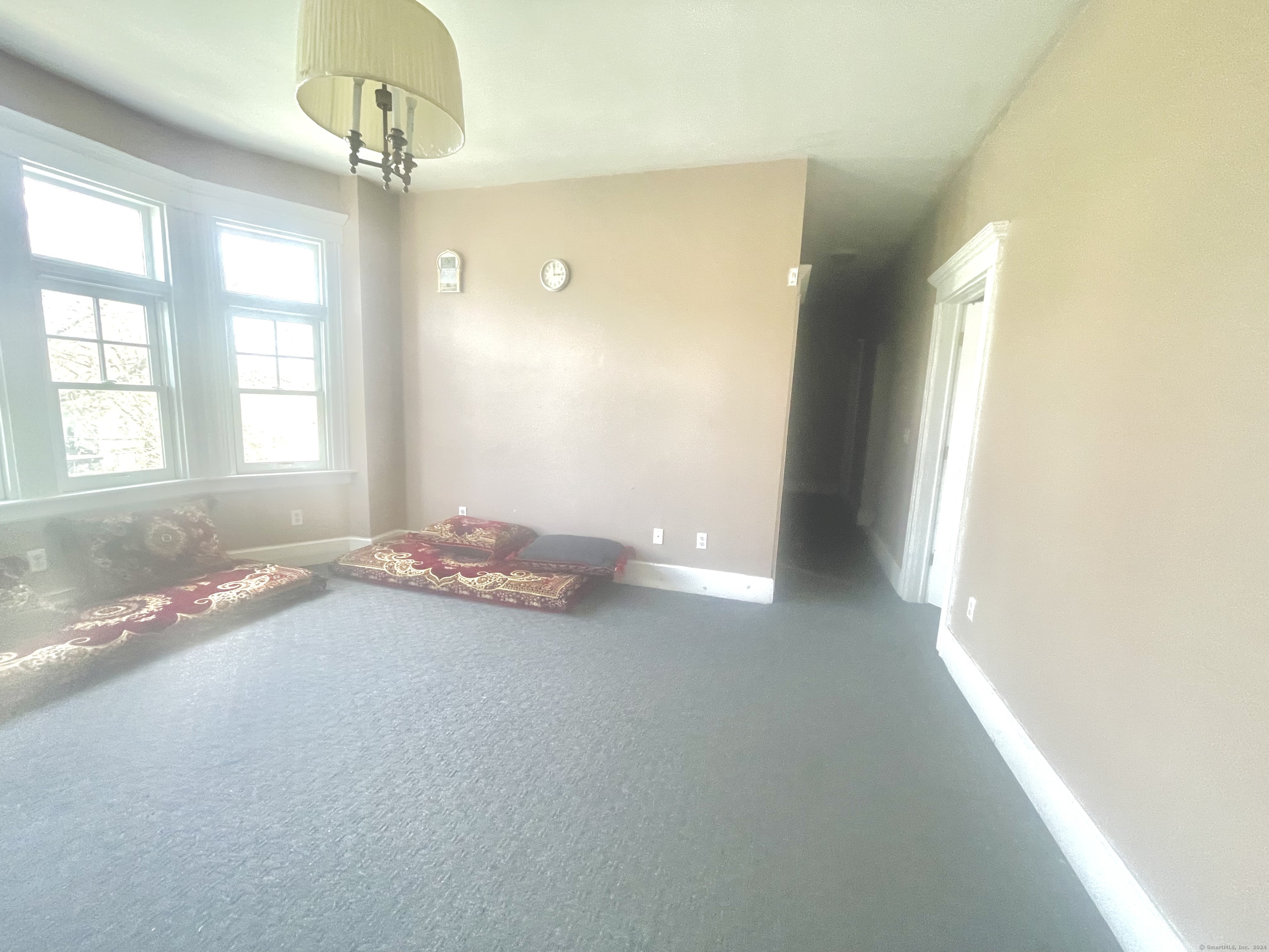 572 Elm Street New Haven CT 06511