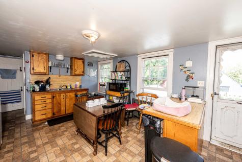 174 Whitfield Street Guilford CT 06437