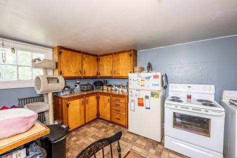 174 Whitfield Street Guilford CT 06437