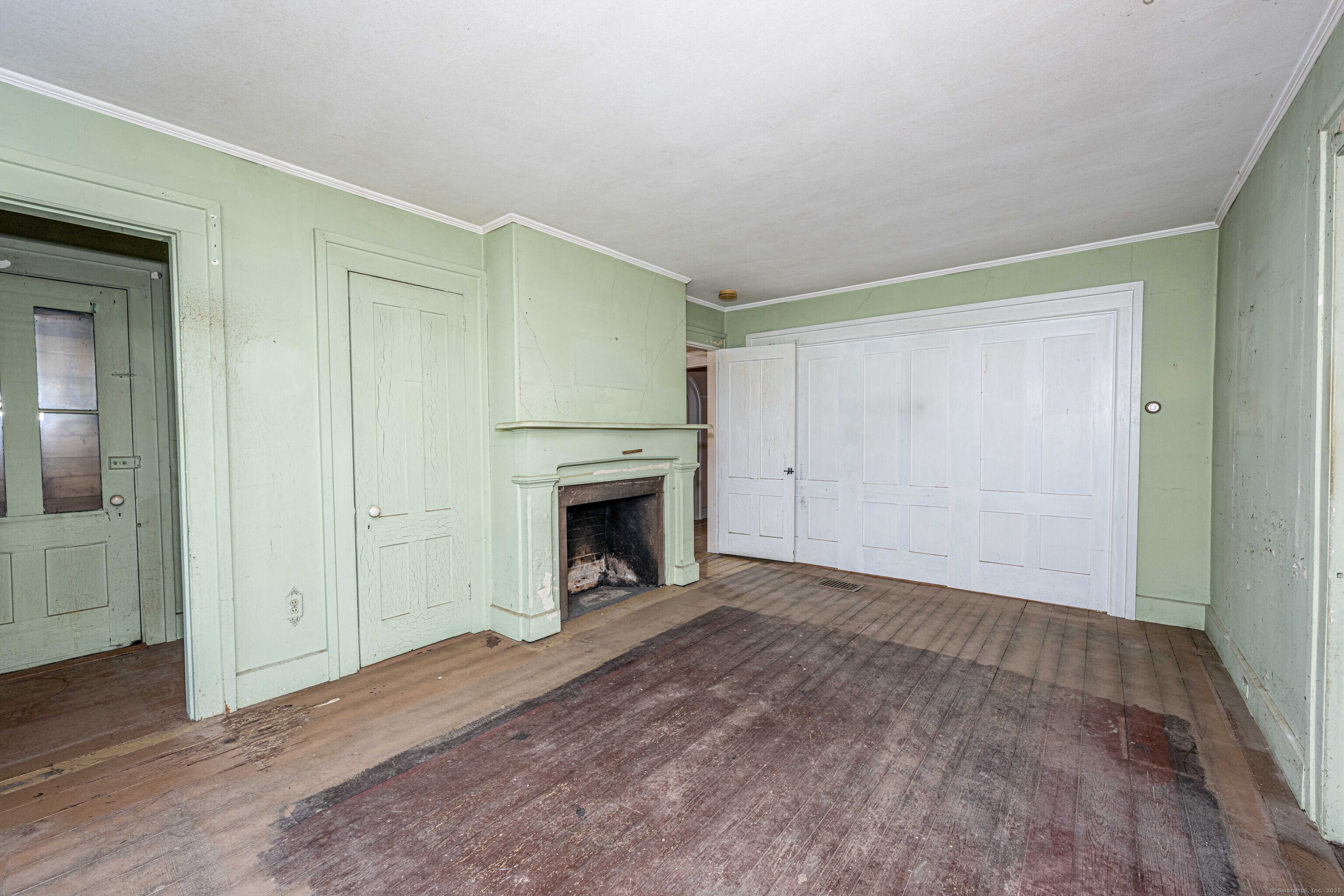 174 Whitfield Street Guilford CT 06437