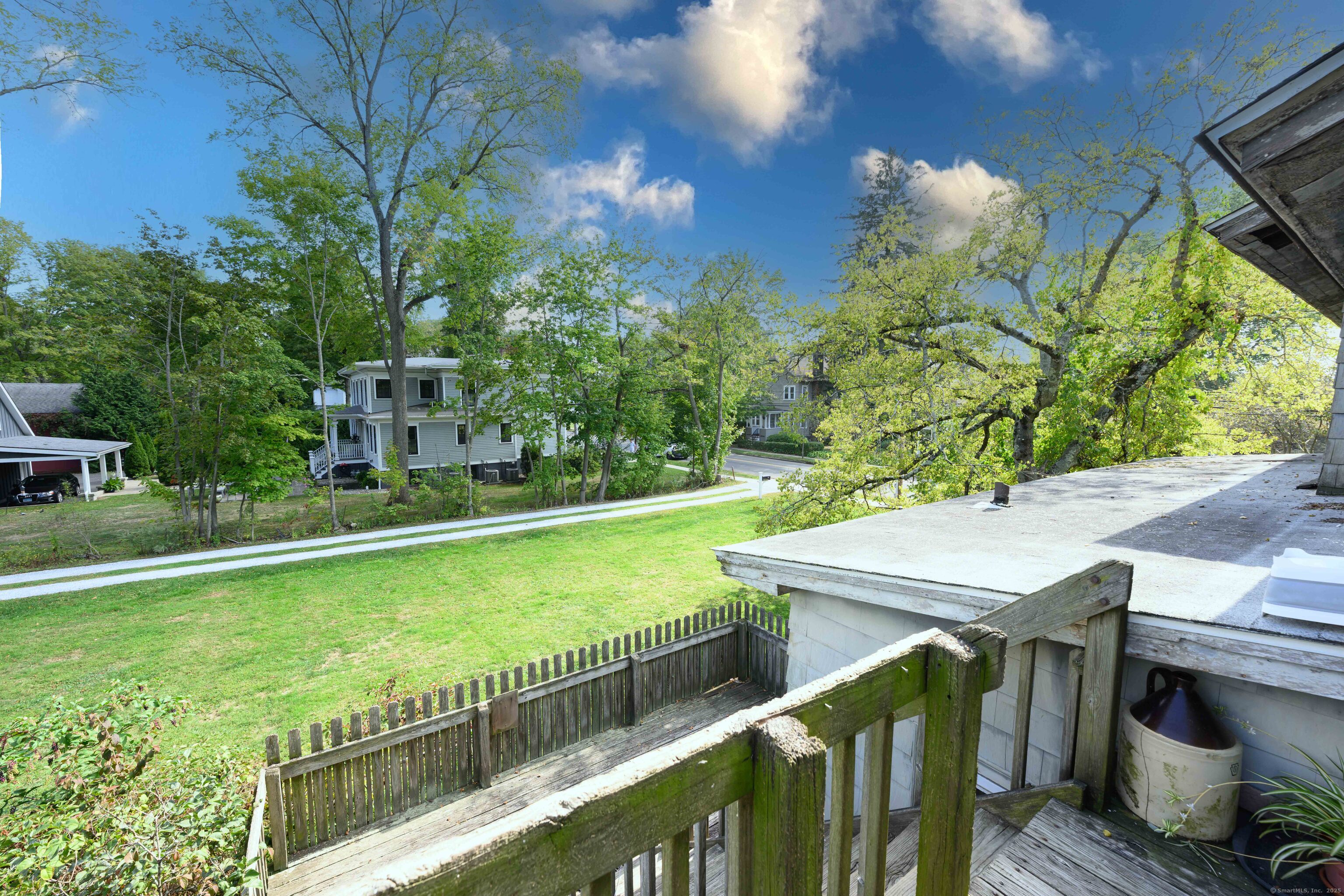 174 Whitfield Street Guilford CT 06437