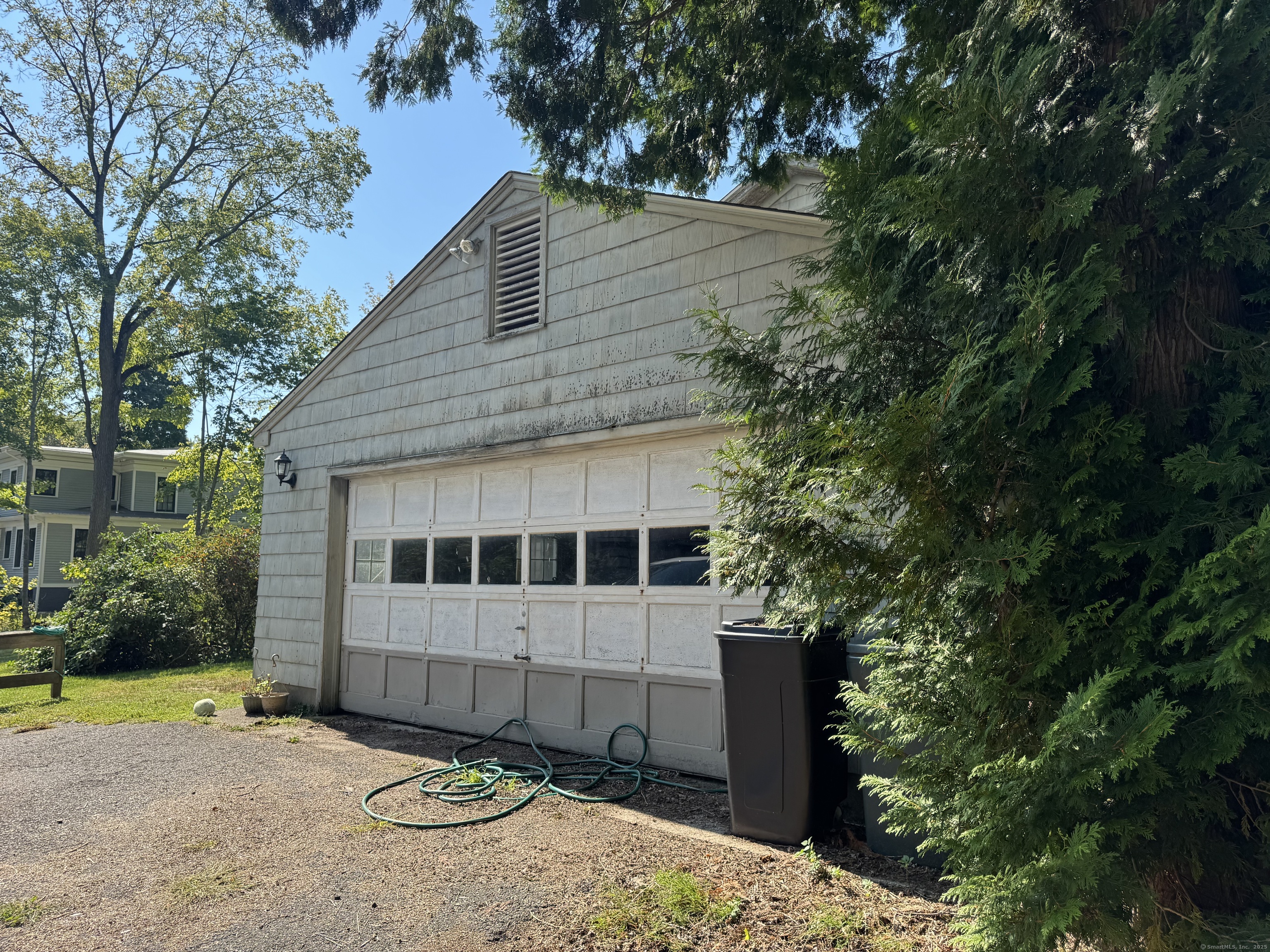 174 Whitfield Street Guilford CT 06437