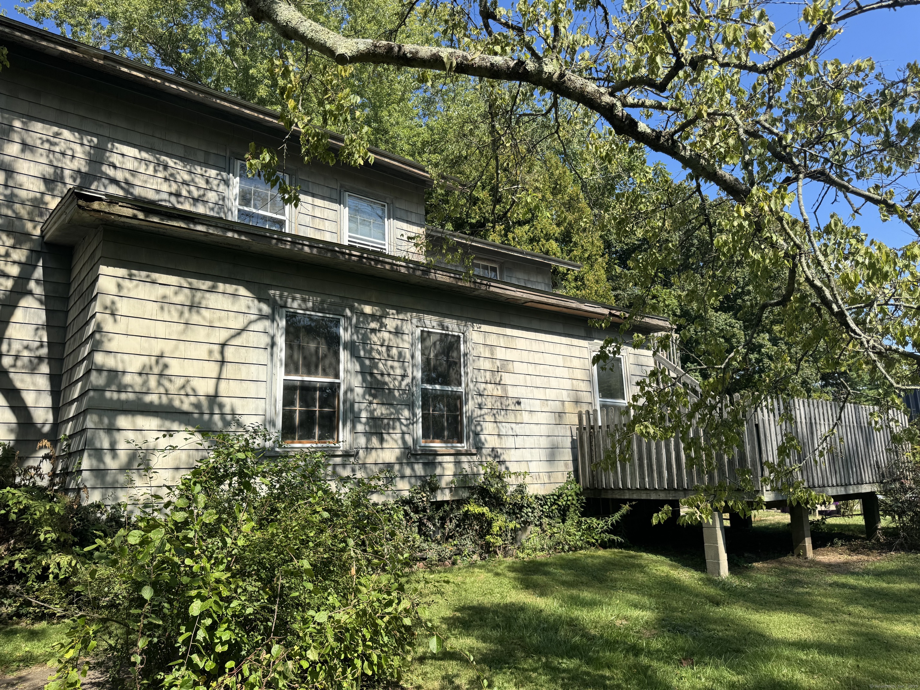 174 Whitfield Street Guilford CT 06437