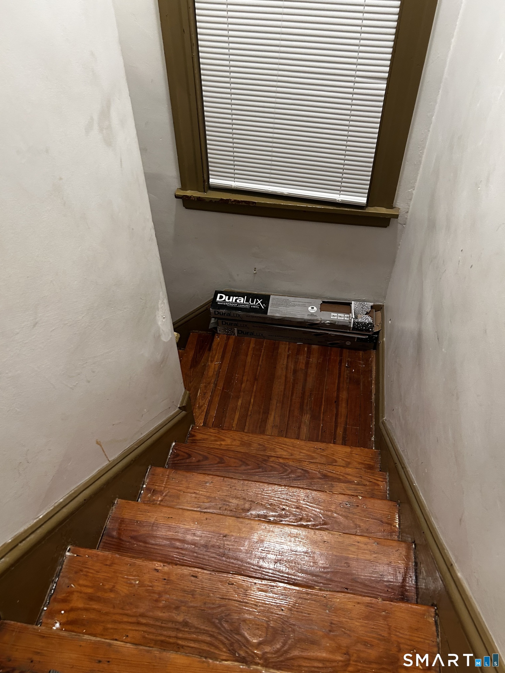 220-222 Dewey Street Bridgeport CT 06605