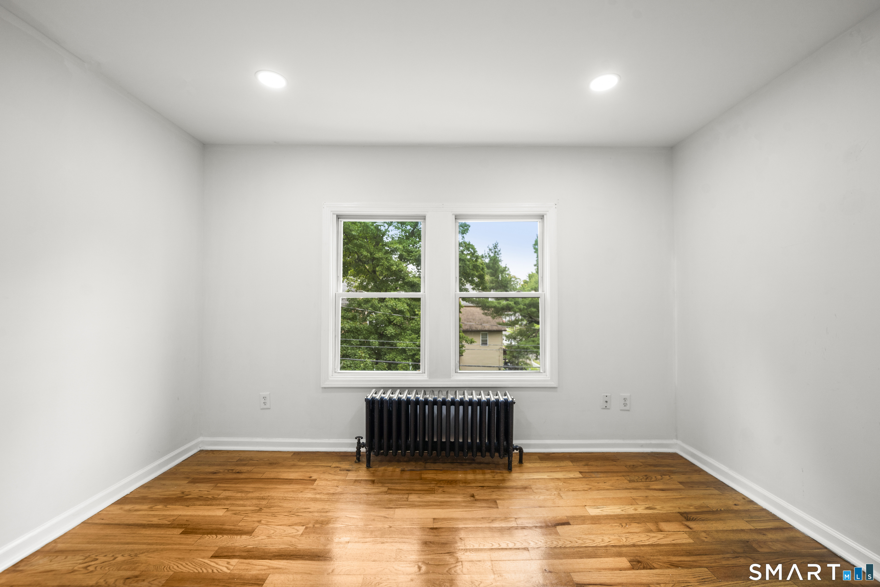 483 Edgewood Street Hartford CT 06112