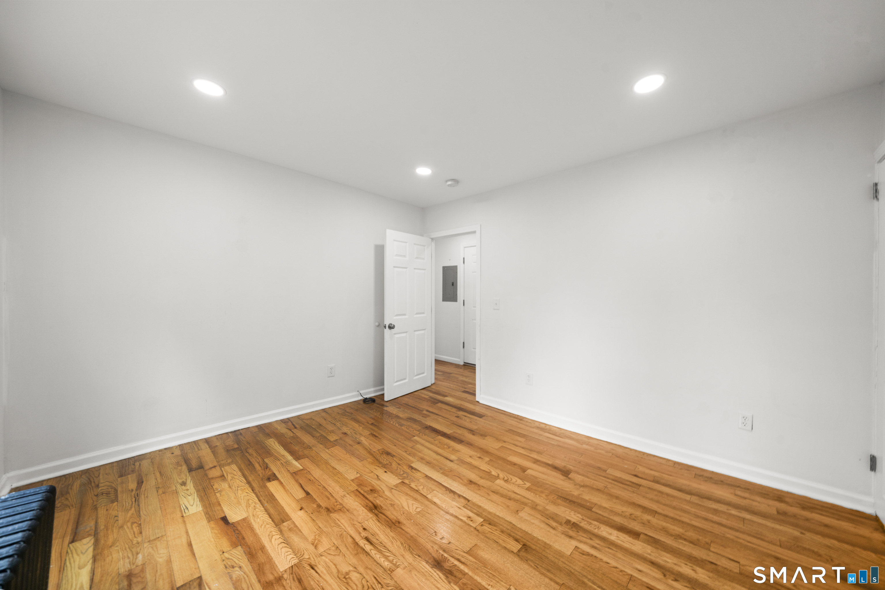 483 Edgewood Street Hartford CT 06112