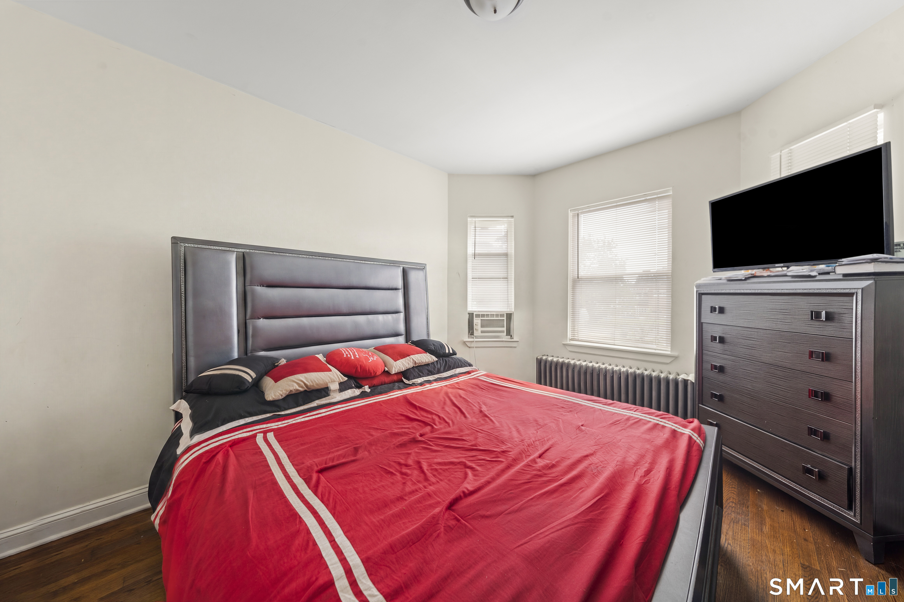 483 Edgewood Street Hartford CT 06112