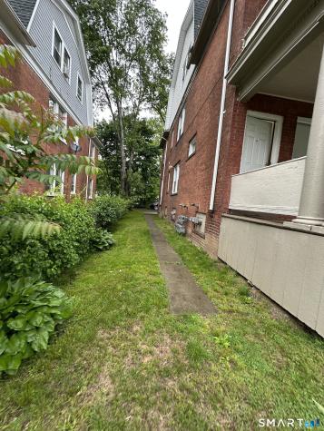 483 Edgewood Street Hartford CT 06112