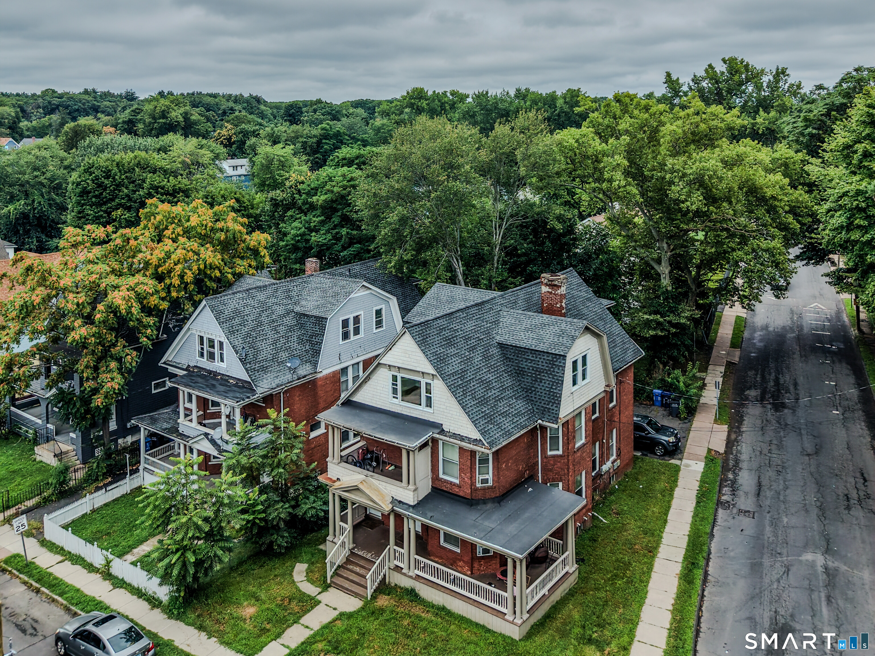 483 Edgewood Street Hartford CT 06112