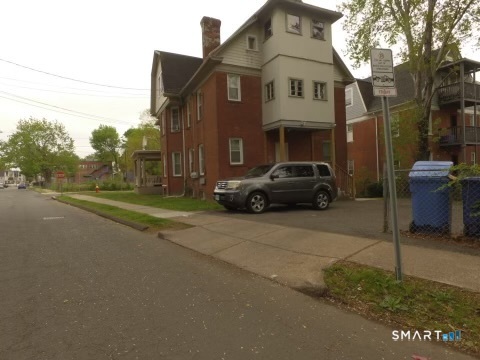 483 Edgewood Street Hartford CT 06112