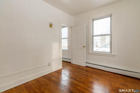 39 Elizabeth Street Norwich CT 06360