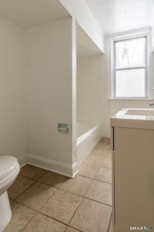 39 Elizabeth Street Norwich CT 06360