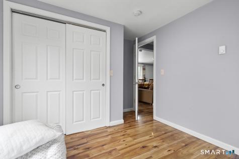 15 Spread Oak Lane Waterbury CT 06704