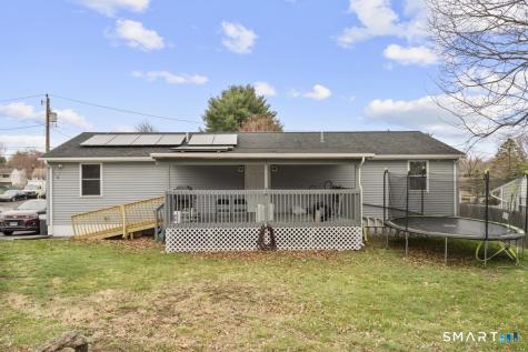 15 Spread Oak Lane Waterbury CT 06704