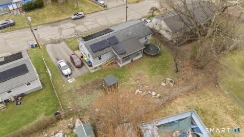 15 Spread Oak Lane Waterbury CT 06704