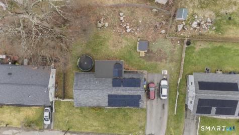 15 Spread Oak Lane Waterbury CT 06704