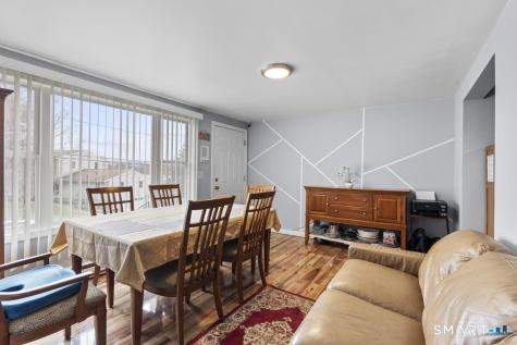 15 Spread Oak Lane Waterbury CT 06704
