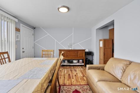15 Spread Oak Lane Waterbury CT 06704