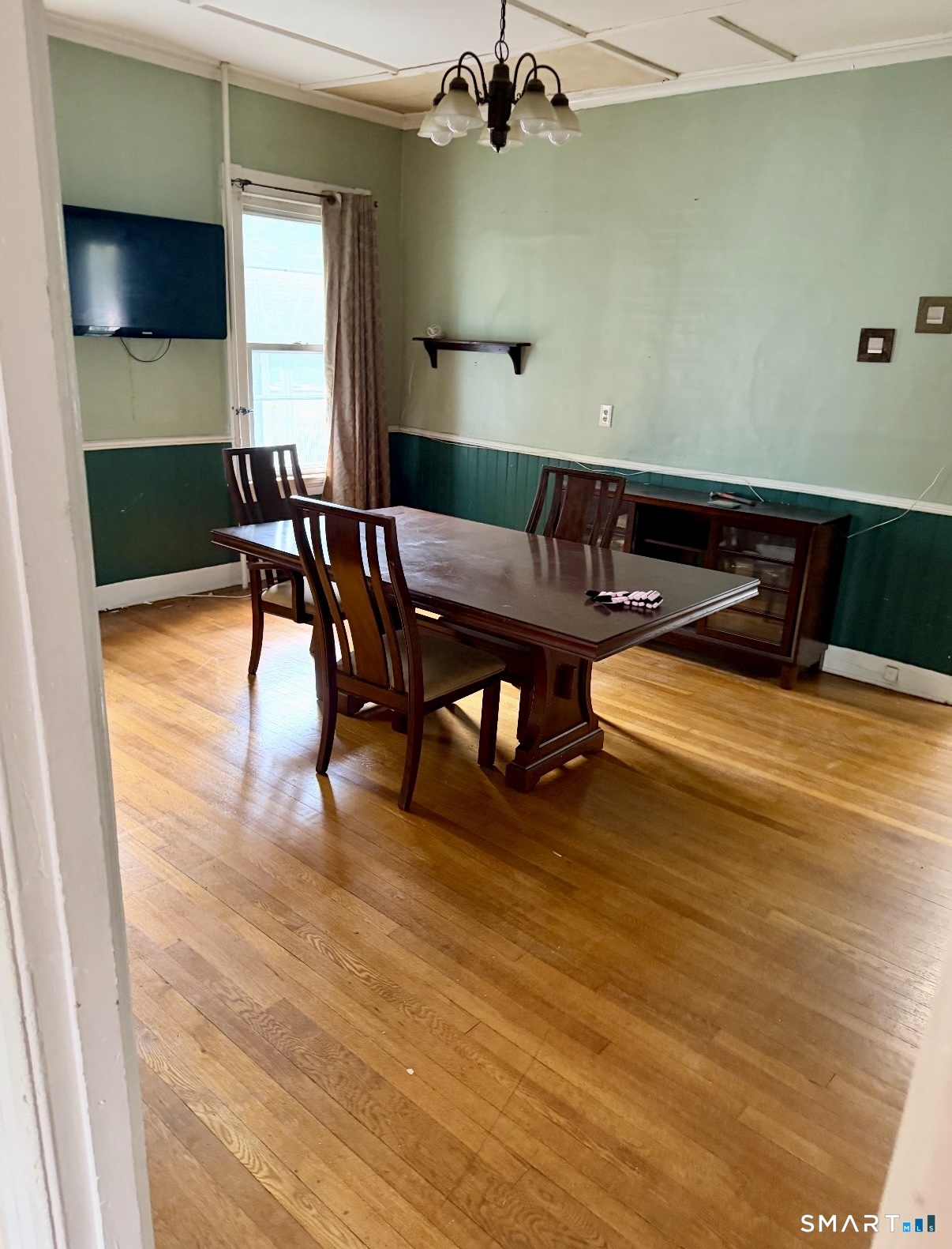 52 Burnside Avenue East Hartford CT 06108