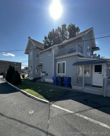 52 Burnside Avenue East Hartford CT 06108