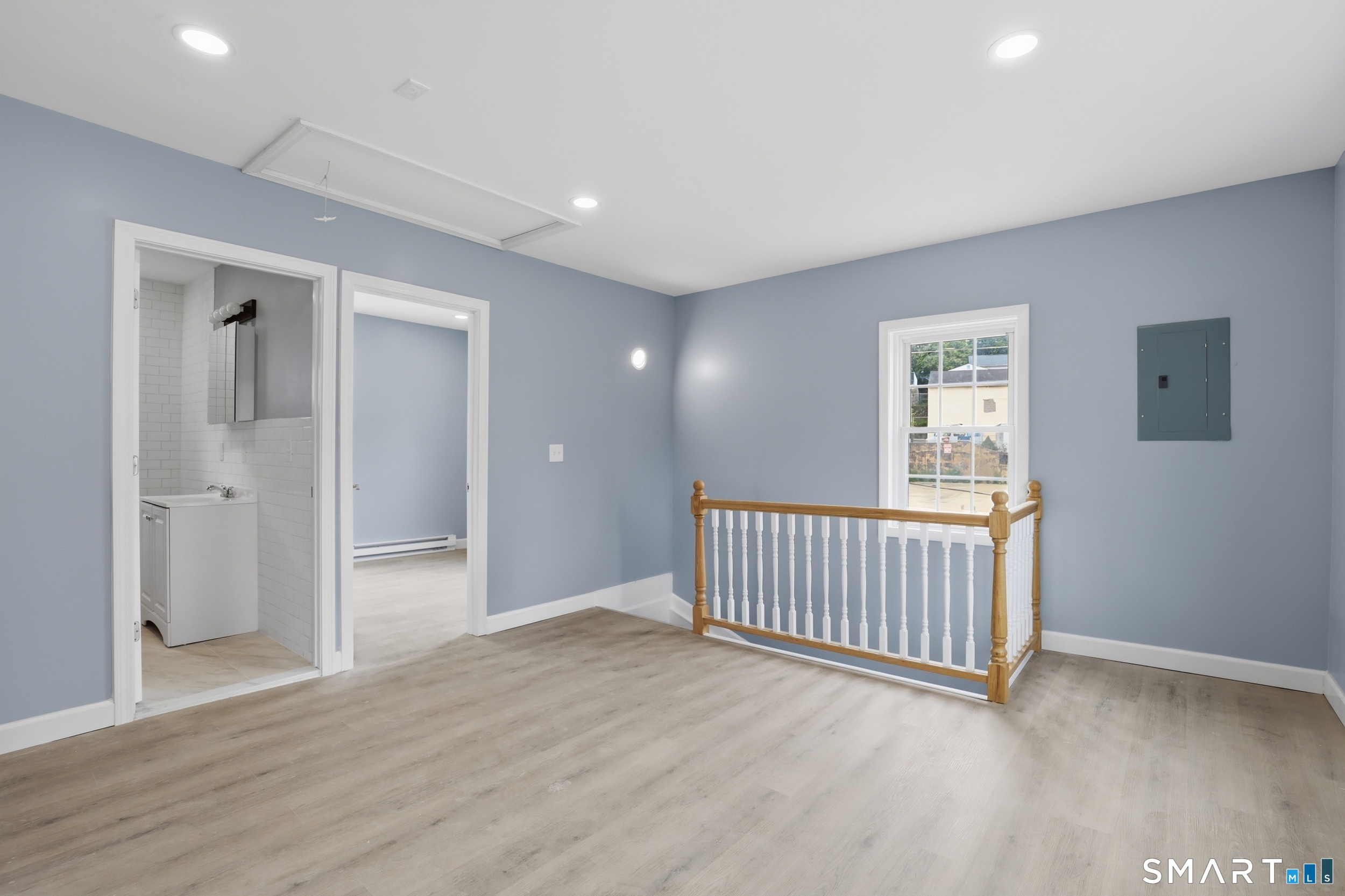 33 Congress Avenue Waterbury CT 06708