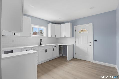33 Congress Avenue Waterbury CT 06708