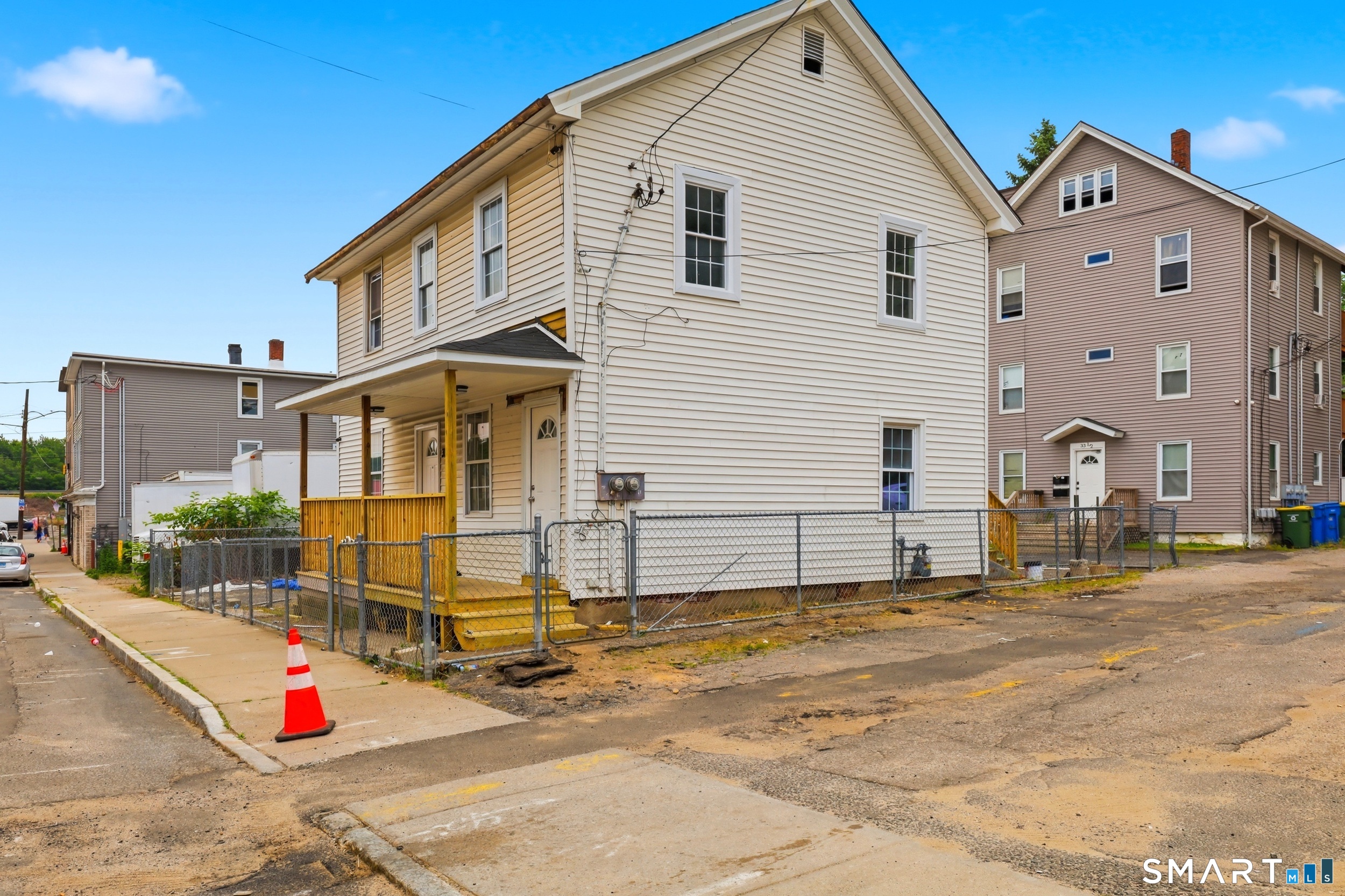 33 Congress Avenue Waterbury CT 06708